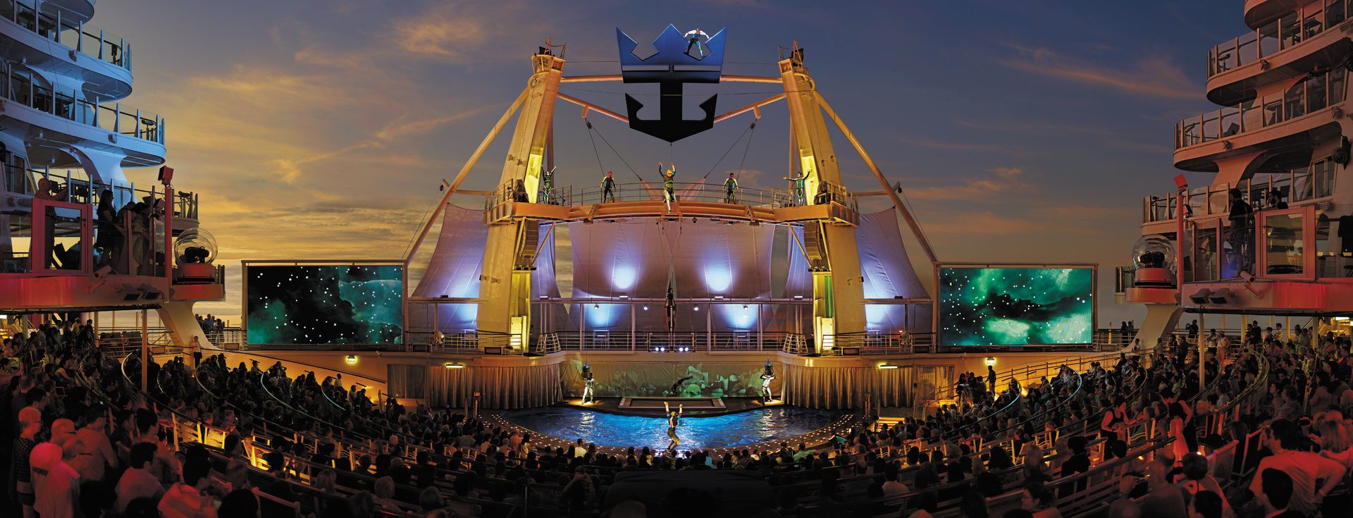 Plavba s Royal Caribbean: top zábava, kterou se vyplatí zažít na vlastní kůži Plavba s Royal Caribbean: top zábava, kterou se vyplatí zažít na vlastní kůži
