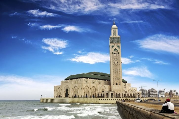 Casablanca - Pohled na mešitu Hassana II v Casablance