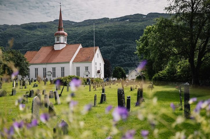 Nordfjordeid - kostel