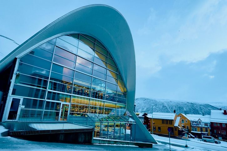 Tromsø - Knihovna hlavního přístavu Tromsø