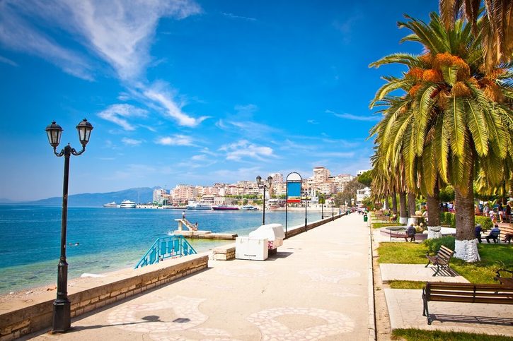 Saranda - Hlavní městská promenáda Saranda - Hlavní městská promenáda