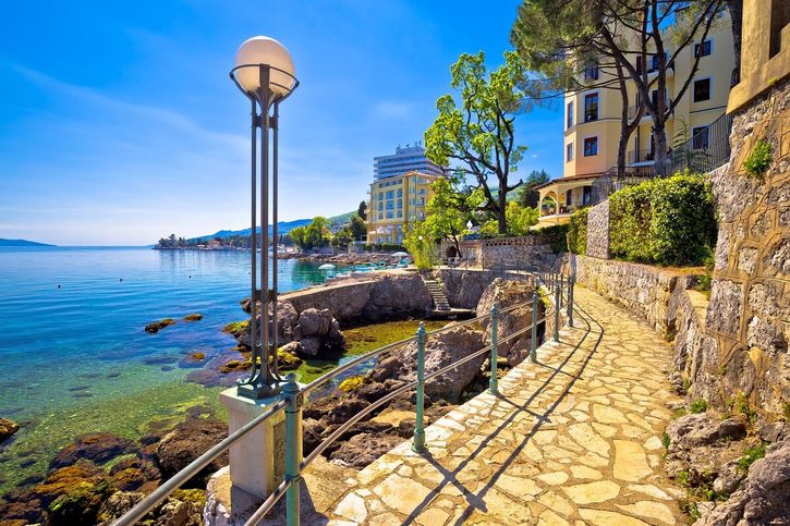 Opatija - Pobřežní promenáda Lungomare