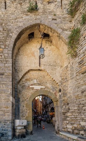 Porto Venere - Brána starobylého vesnice Porto Venere Porto Venere - Brána starobylého vesnice Porto Venere