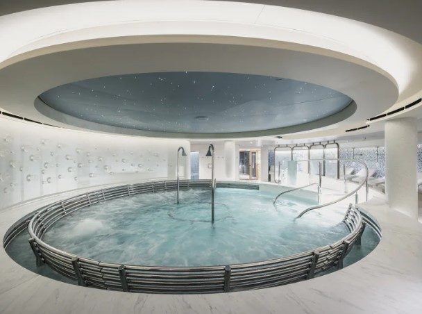 Mareel Wellness, bazén - Queen Anne