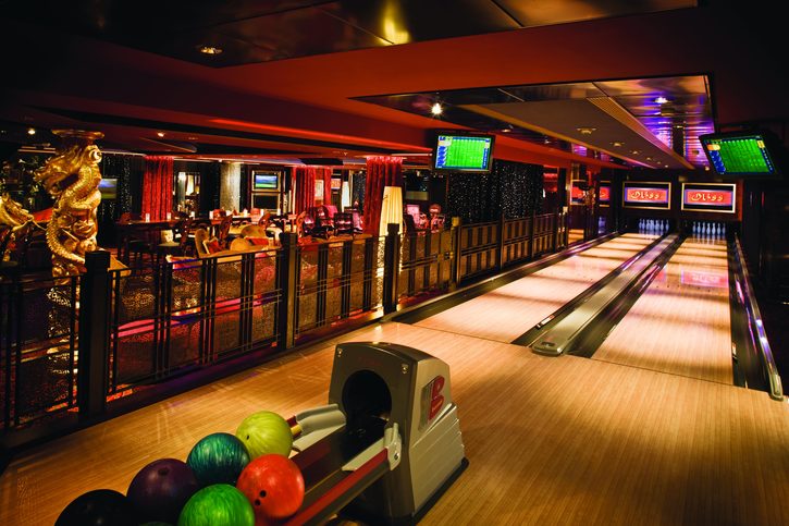 Bowling - Norwegian Pearl