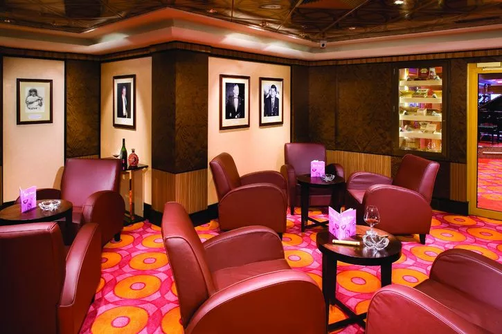 Corona Cigar Club - Norwegian Pearl