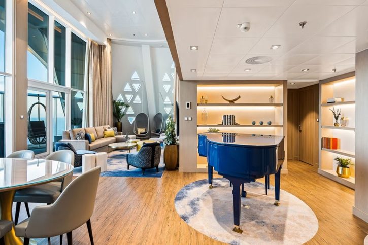 Dvoupatrové Apartmá Royal Suite (RL) - Utopia of the Seas