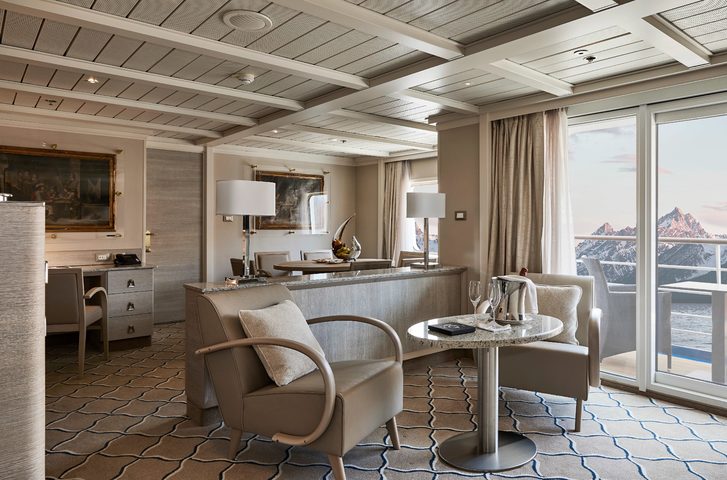 Owner's Suite - Silver Cloud