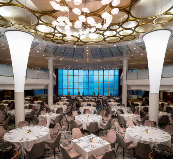 Restaurace Metropolitan - Celebrity Summit