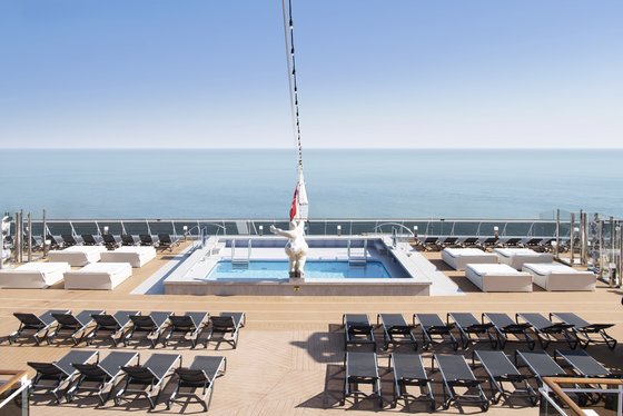 Bazén Horizon - MSC Bellissima
