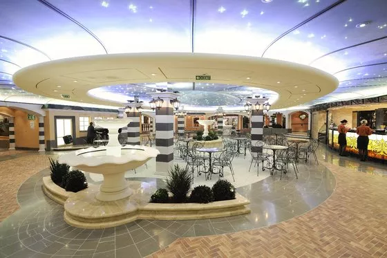 Kavárna - MSC Fantasia