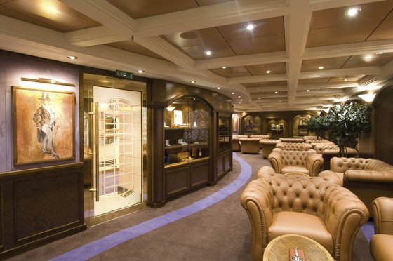 La Cubana Cigar Room - MSC Orchestra