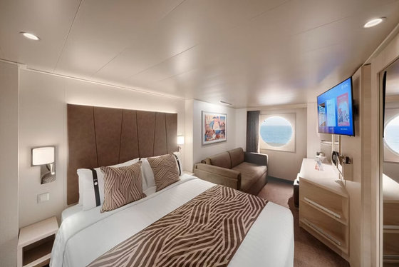 Čtyřlůžková kajuta Deluxe s oknem - MSC World America