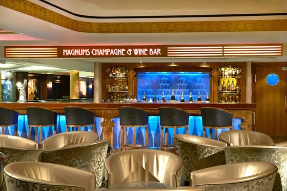 Magnum's Champagne & Wine Bar - Norwegian Gem