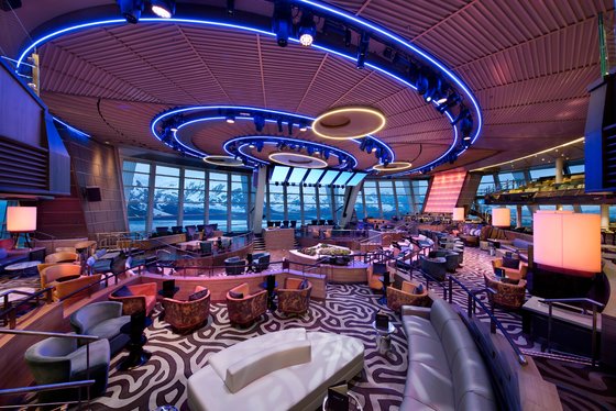 Two70 Lounge - Ovation of the Seas